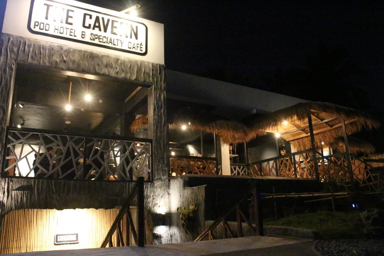 The Cavern Pod Hotel & Specialty Cafe El Nido Exterior foto